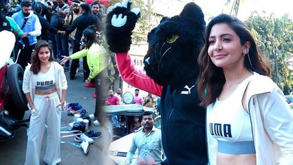Anushka Sharma Puma Brand Event में बीच सड़क पर लगा Traffic Jam, लोगों का फूटा गुस्सा | Boldsky