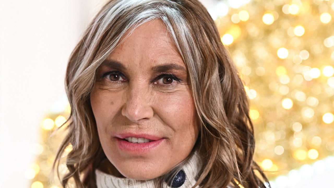 GALA VIDÉO – Zazie cash sur le temps qui passe : “Le miroir n’est pas toujours mon copain”