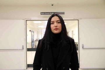 DÖVÜLEN MÜZİSYENİN OYUNCU ABLASI 'SAĞLIK DURUMU İYİYE GİDİYOR'