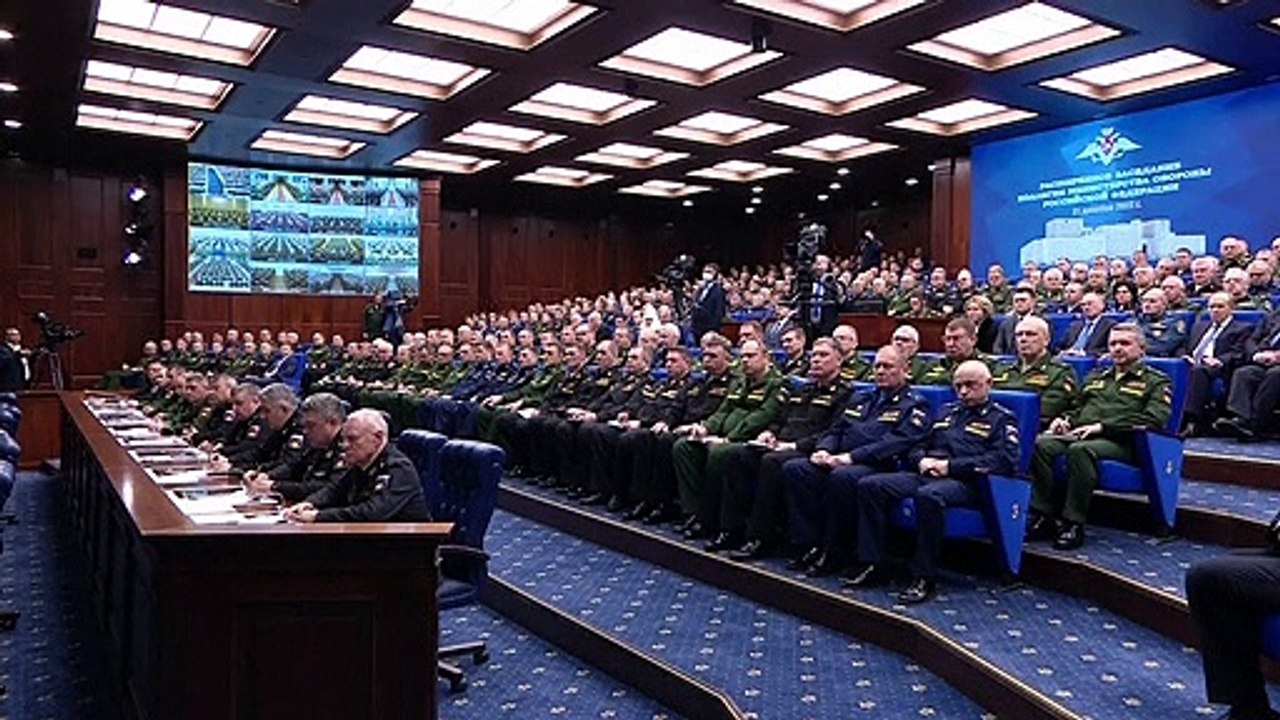 Putin will Russlands Militär umfassend stärken