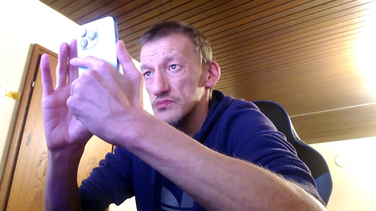 Viper: Livestream am Donnerstag #Maskenshow