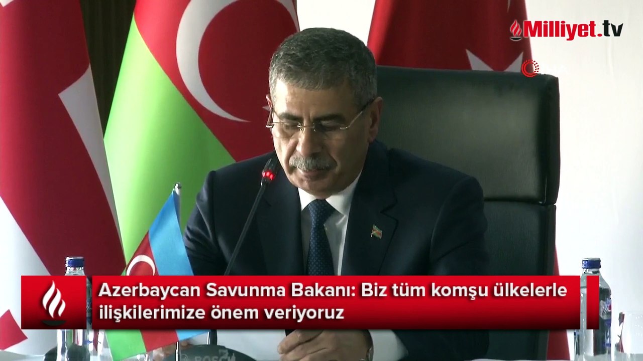 Azerbaycan Savunma Bakanı: Biz tüm komşu ülkelerle ilişkilerimize önem veriyoruz