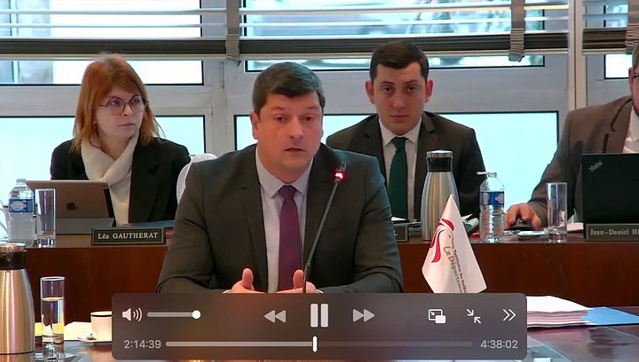 Débats au conseil départemental autour des pompiers du Territoire de Belfort