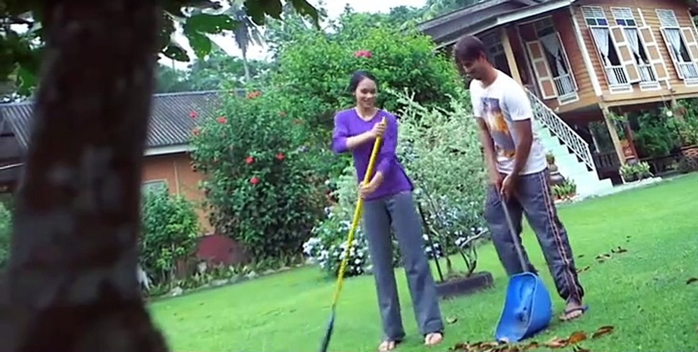 Pinggan Tak Retak Nasi Tak Dingin S01 E01