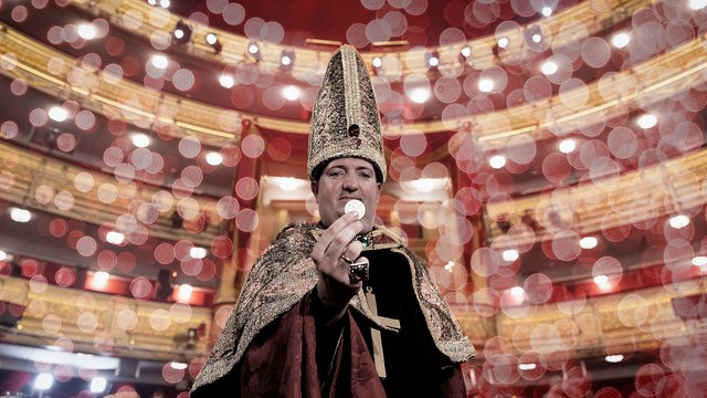 Felicitación de la lotería de los principales rostros disfrazados por El Gordo de Navidad