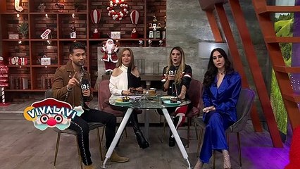 Jóvenes ayudan a señor a vender hot dog tras quedarse dormido