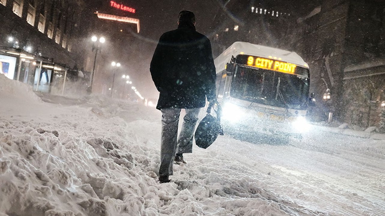 US braces for potential 'bomb cyclone' as cold...