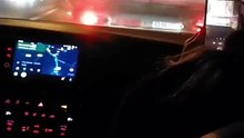 Camionista tenta impedir ultrapassagem na auto estrada