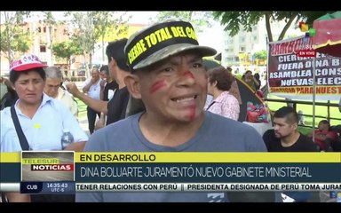 下载视频: Pueblo peruano continúa protestas a ante la decisión de Dina Boluarte de juramentar nuevo gabinete ministerial