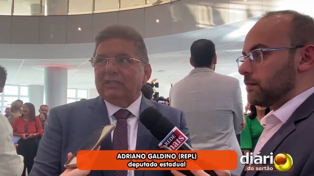 Adriano Galdino sinaliza que haverá chapa única com 34 votos para Branco Mendes na eleição da ALPB