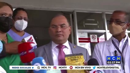 Diputado Dennis Chirinos dona su "Bono Navideño" al Hospital Escuela