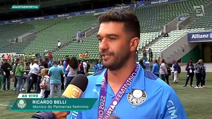 Técnico do Palmeiras comemora conquista do título estadual sobre o Santos