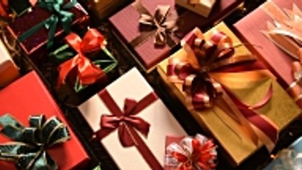 5 Tips for Wrapping Christmas Presents