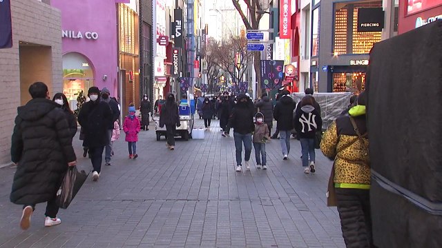 [뉴스라이더] '성탄 특수' 휴업 택한 명동 노점상...이유는? / YTN