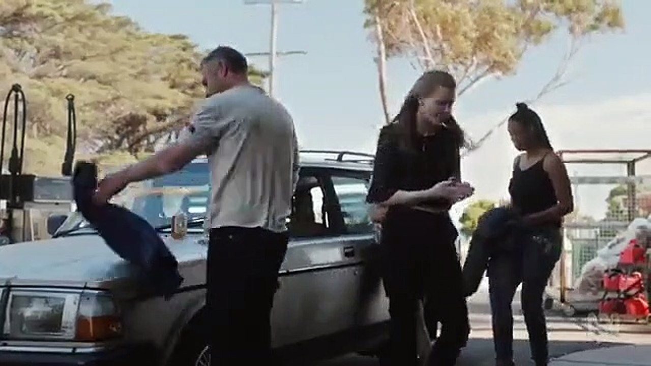 Glitch - Se3 - Ep02 HD Watch HD Deutsch