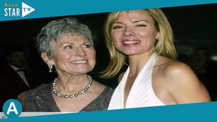 Kim Cattrall en deuil : l'actrice annonce la mort de sa mère cinq ans après celle de son frère