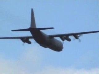 Lockheed C-130 Décollage de Brest-bretagne.