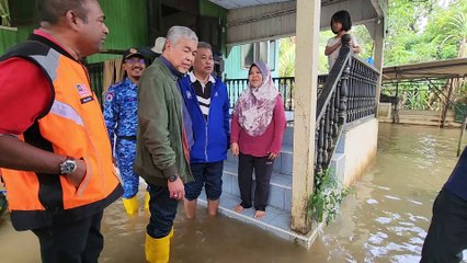 阿末扎希：加强后勤准备应对第二波水灾 🚧