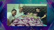 Tangis Keluarga Merelakan Kepergian Aminah Cendrakasih