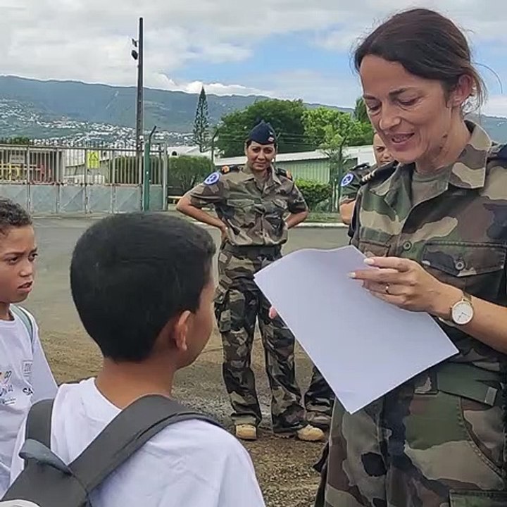 Noël : Un Baptême de l'air à bord d'un casa offert aux enfants de l’association 1000 sourires