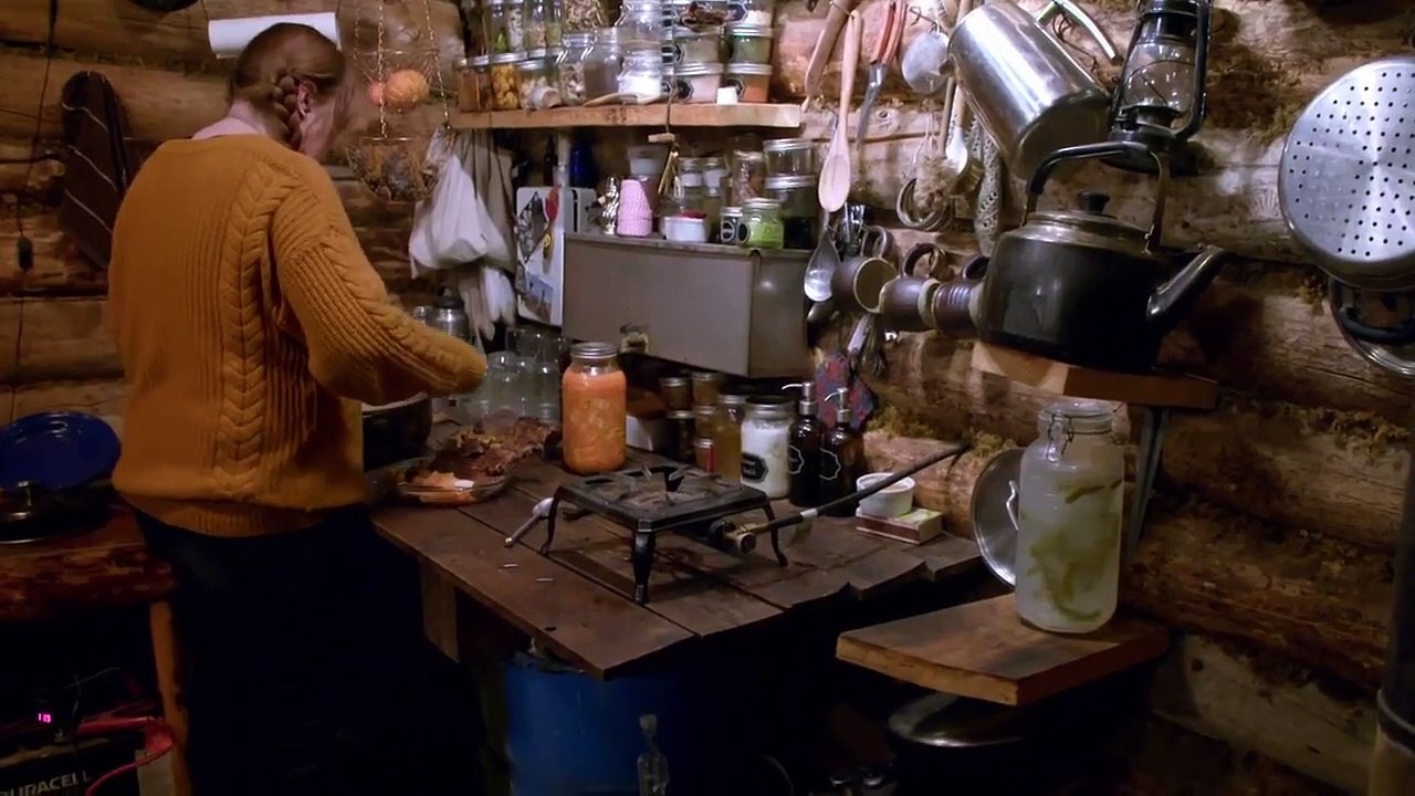 100 Days Wild - Se1 - Ep06 - Hangry Days HD Watch HD Deutsch