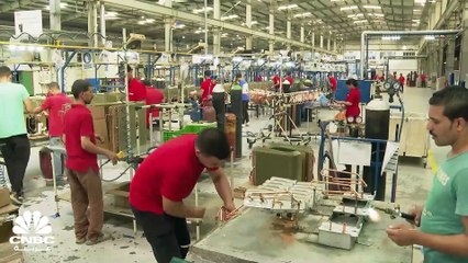مصر.. استراتيجية وطنية للنهوض بالصناعة بحلول 202‪7-2026