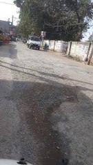 खस्ताहाल हो चुकी है अंबिकापुर निगम की सडक़, वार्डवासी परेशान