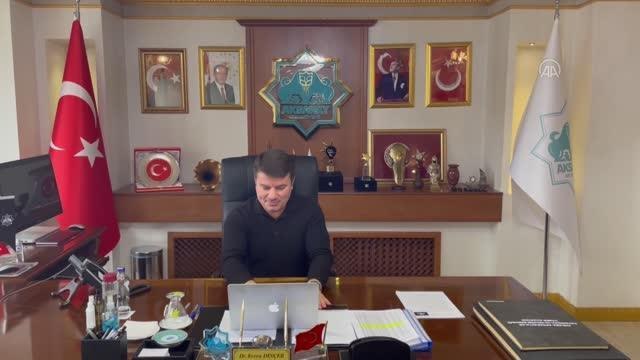 Aksaray Belediye Başkanı Evren Dinçer, AA'nın Yılın Fotoğrafları oylamasına katıldı