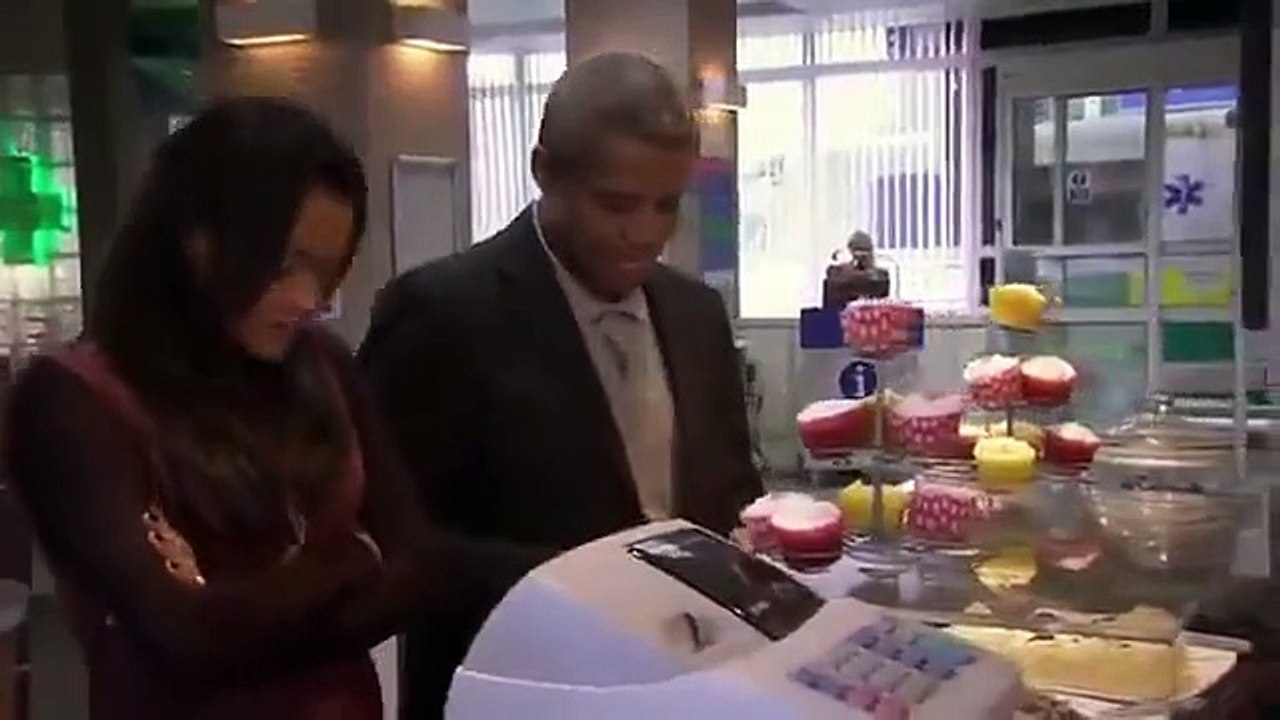 Holby City - Se16 - Ep21 HD Watch HD Deutsch