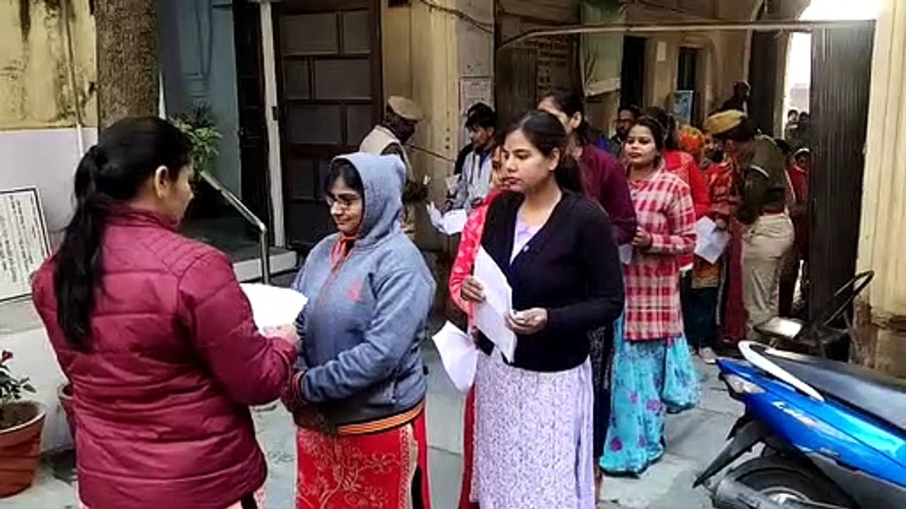 9760 पदों के लिए वरिष्ठ अध्यापक भर्ती परीक्षा आ...