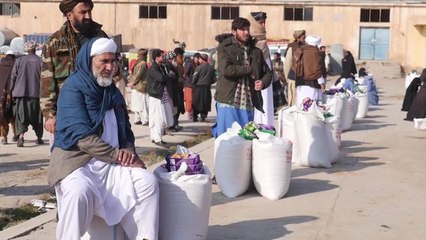 Çin'in Bağışladığı İnsani Yardım Afganistan'daki 6.400 Aileye Dağıtıldı