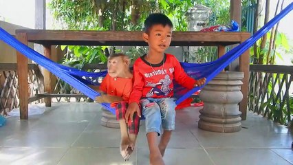 Don't Pinch My Ear Like This, It Very Hurt