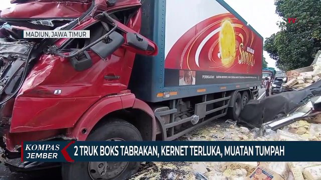 2 Truk Boks Tabrakan, Kernet Terluka dan Muatan Tumpah