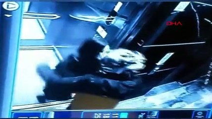 5 farklı kadına asansörde saldıran motosikletli tacizci gözaltına alındı