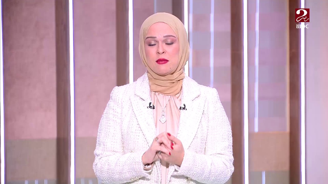 إيمان تغالب دموعها متأثرة بكلمات الثناء.. رسالة الناس في الشارع لبرنامج (من القلب للقلب) في عيد ميلاده التاسع