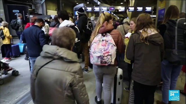Grèves SNCF : des centaines de trains supprimés à Noël, le gouvernement met la pression sur la SNCF