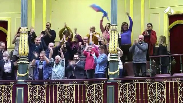 El Congreso da luz verde a la Ley Trans con la abstención de la socialista Carmen Calvo