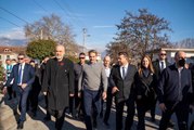 Yunanistan Başbakanı Miçotakis, Arnavutluk'taki Yunan azınlık mensuplarıyla bir araya geldi