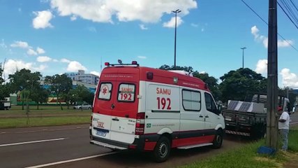 Samu socorre homem convulsionando em via pública