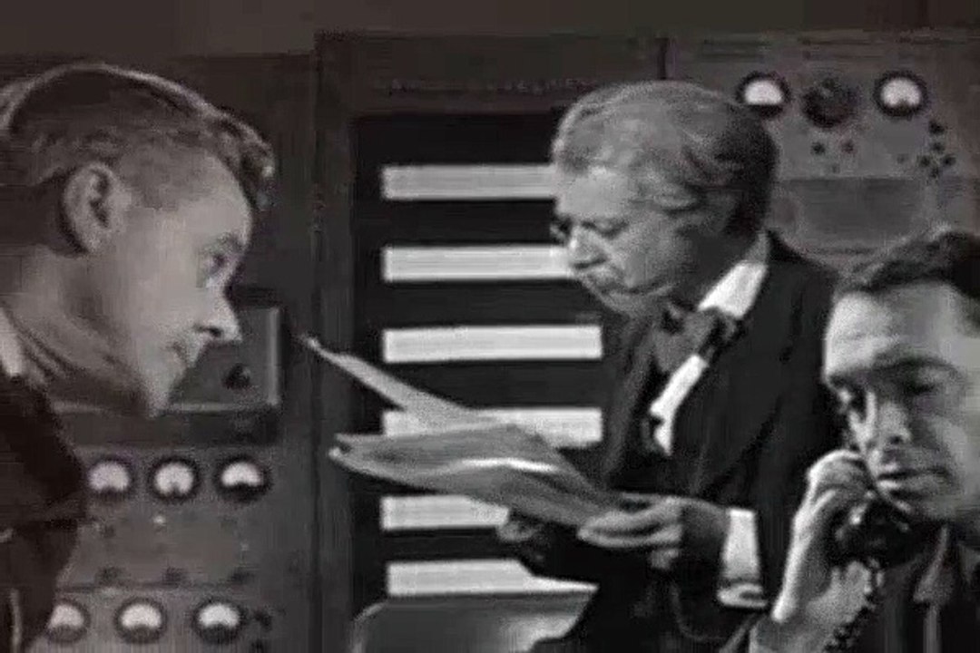 The Addams Family Season 1 Episode 27 The Addams Family And The Spacemen