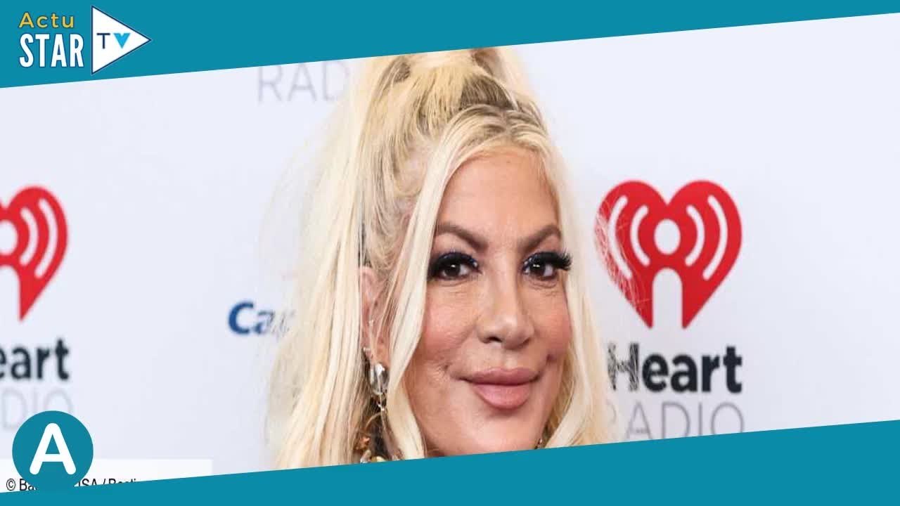 Tori Spelling : la star de Beverly Hills hospitalisée, elle a « du mal à respirer »