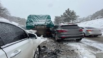 충남 서천군 서해안고속도로서 차량 7대 추돌 사고...1명 골절상 / YTN