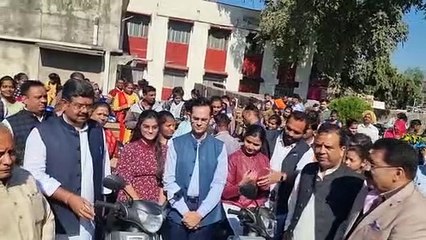 लक्ष्य निर्धारण व मेहनत से लहराएं सफलता का परचम