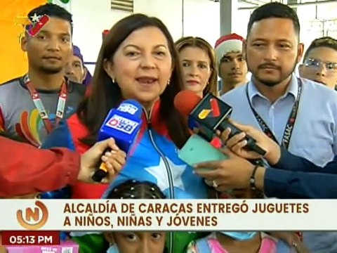 Alcaldía de Caracas realiza la entrega de juguetes en todos los refugios de la ciudad capital