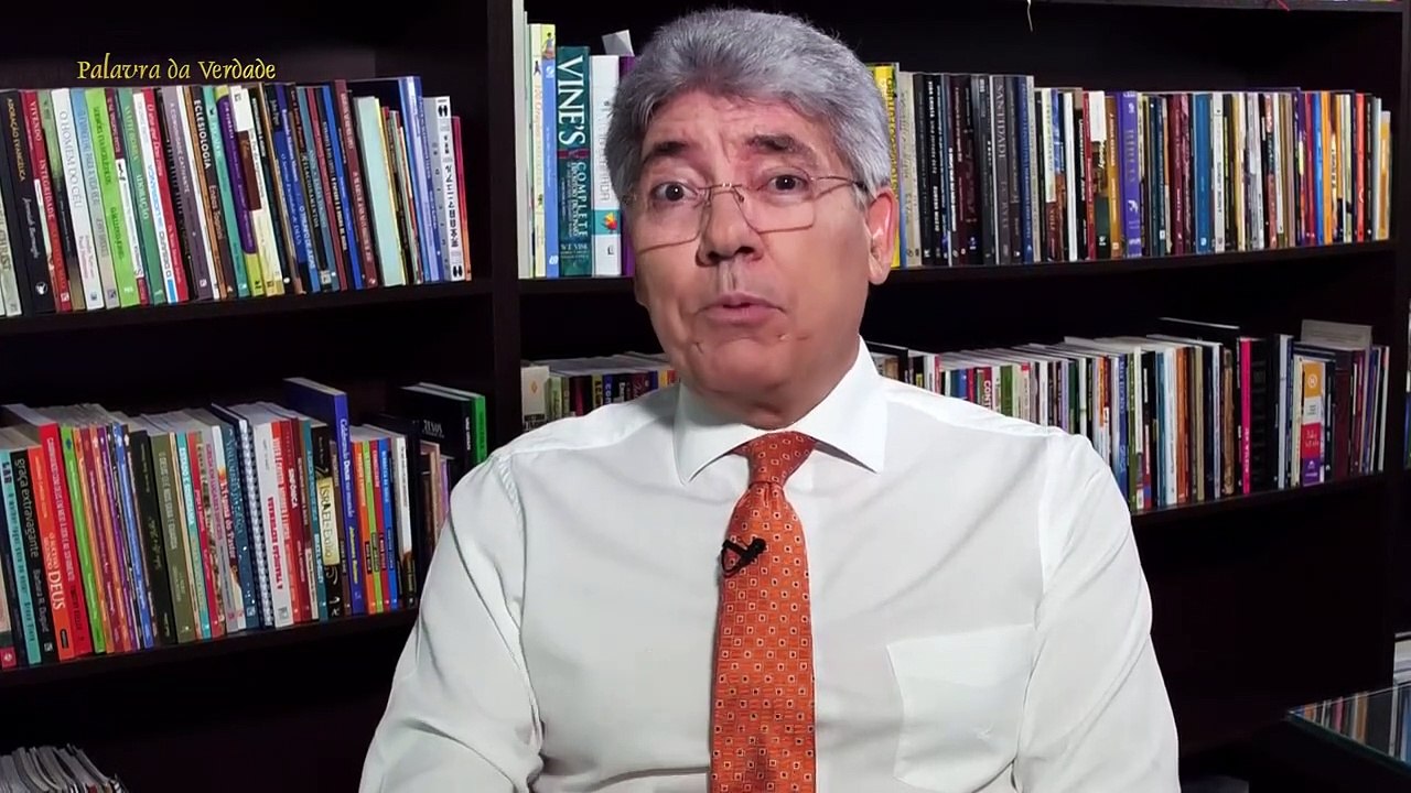 Padre diz que evangélicos se sentem superiores aos católicos