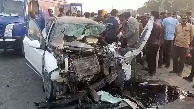 जोरदार धमाके की आवाज आई और चली गईं चार जान