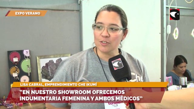 “En nuestro showroom ofrecemos indumentaria femenina y ambos médicos”