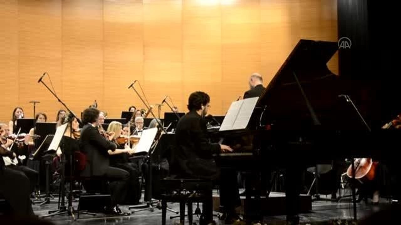 BBDSO'dan "Dünya Prömiyeri" konseri