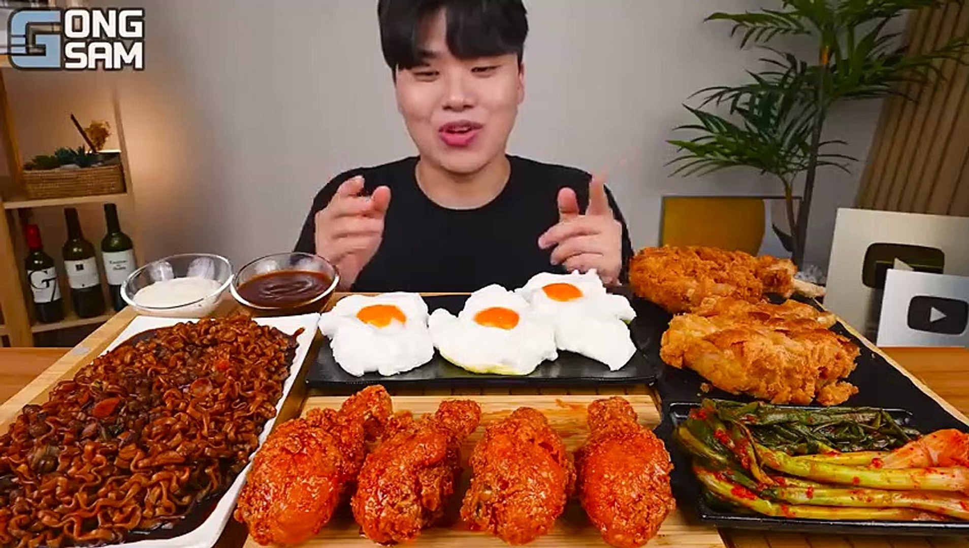 ASMR MUKBANG FRIED CHICKEN AND BLACK BEAN NOODLES EATING SOUND