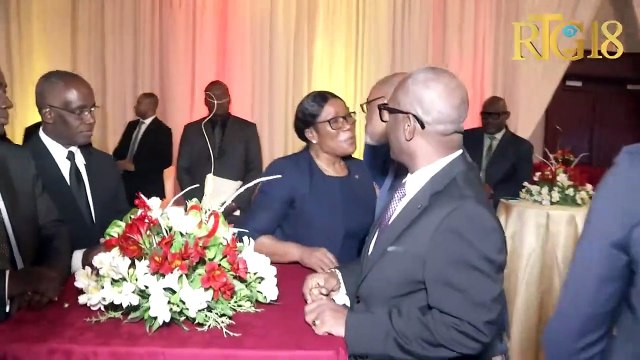 Ariel Henry resevwa gwo fonksyonè leta pou fè echanj Voeux tradisyonèl nan okazyon fèt fen ane a.